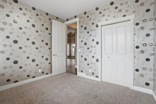 595 Panamount Boulevard Nw, Calgary, AB - Indoor