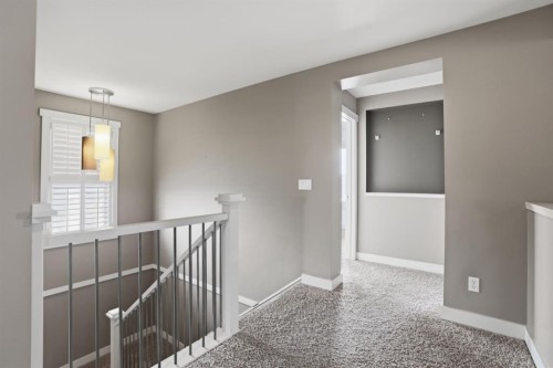 595 Panamount Boulevard Nw, Calgary, AB - Indoor Photo Showing Other Room