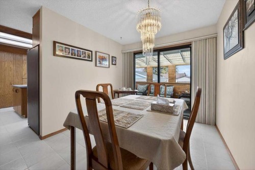 382 Ellis Crescent Se, High River, AB - Indoor Photo Showing Dining Room