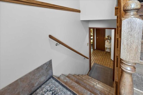 382 Ellis Crescent Se, High River, AB - Indoor Photo Showing Other Room