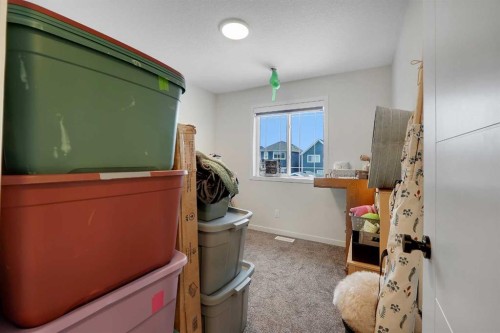 84 Magnolia Common Se, Calgary, AB - Indoor