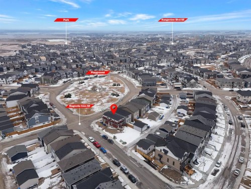 84 Magnolia Common Se, Calgary, AB - Outdoor With View