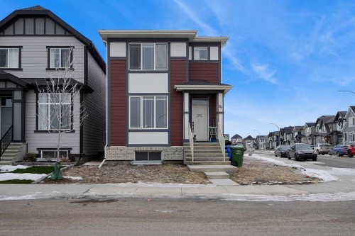 84 Magnolia Common Se, Calgary, AB - Outdoor With Facade