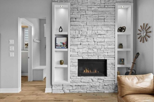 2316 22 Street Nw, Calgary, AB - Indoor Photo Showing Living Room With Fireplace