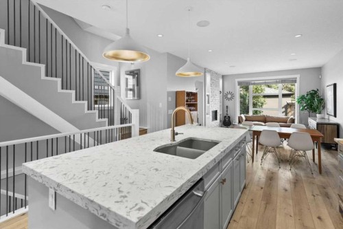 2316 22 Street Nw, Calgary, AB - Indoor Photo Showing Kitchen With Double Sink With Upgraded Kitchen