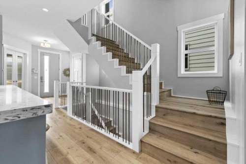 2316 22 Street Nw, Calgary, AB - Indoor Photo Showing Other Room