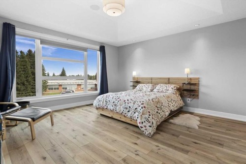 2316 22 Street Nw, Calgary, AB - Indoor Photo Showing Bedroom