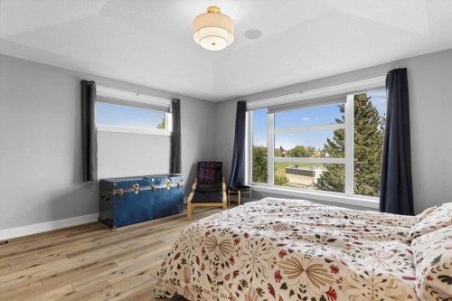 2316 22 Street Nw, Calgary, AB - Indoor Photo Showing Bedroom