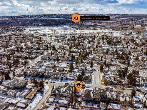 5212 22 Avenue Nw, Calgary, AB - Outdoor With View