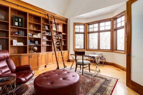 623 Madison Avenue Sw, Calgary, AB - Indoor Photo Showing Office