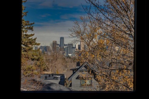 623 Madison Avenue Sw, Calgary, AB - Outdoor With View
