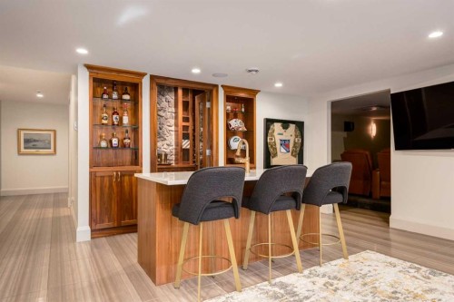 623 Madison Avenue Sw, Calgary, AB - Indoor