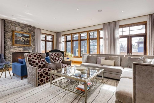 623 Madison Avenue Sw, Calgary, AB - Indoor Photo Showing Living Room With Fireplace