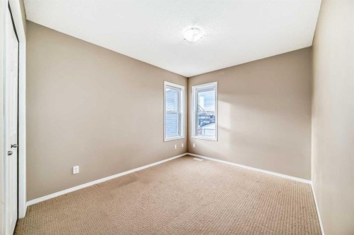 136 Everglen Road Sw, Calgary, AB - Indoor Photo Showing Other Room