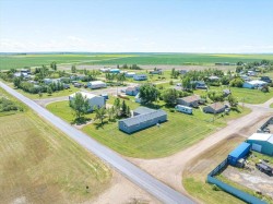 513 Railway Avenue Rural Vulcan County, AB T0L 0L0