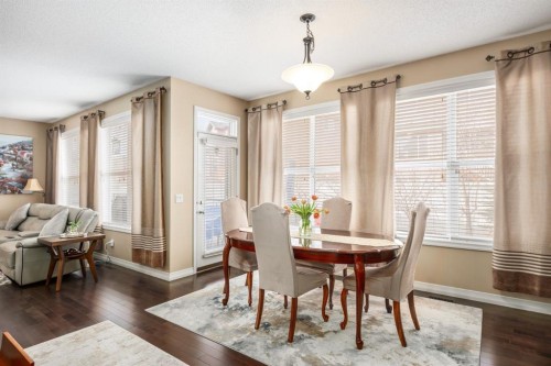 596 Everbrook Way Sw, Calgary, AB - Indoor Photo Showing Dining Room