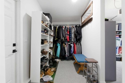 428 Queen Anne Way Se, Calgary, AB - Indoor With Storage