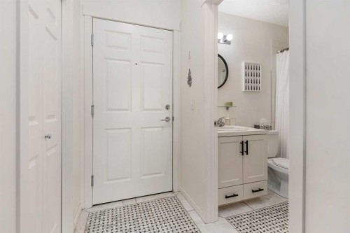 1403-279 Copperpond Common Se, Calgary, AB - Indoor