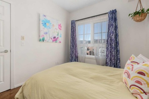 1403-279 Copperpond Common Se, Calgary, AB - Indoor Photo Showing Bedroom