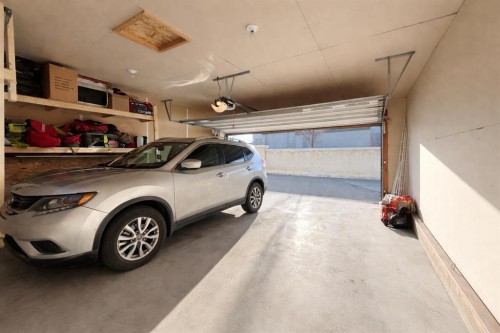 292 Rainbow Falls Drive, Chestermere, AB - Indoor Photo Showing Garage
