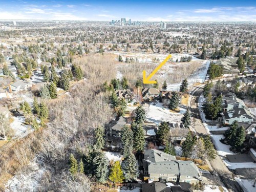 16 Stratton Place Sw, Calgary, AB - Outdoor With View