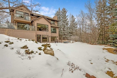 16 Stratton Place Sw, Calgary, AB - Outdoor With Balcony