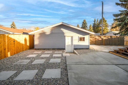 4216 Brisebois Drive Nw, Calgary, AB - Outdoor