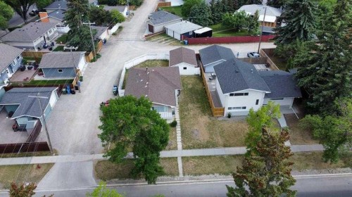 4216 Brisebois Drive Nw, Calgary, AB - Outdoor With View