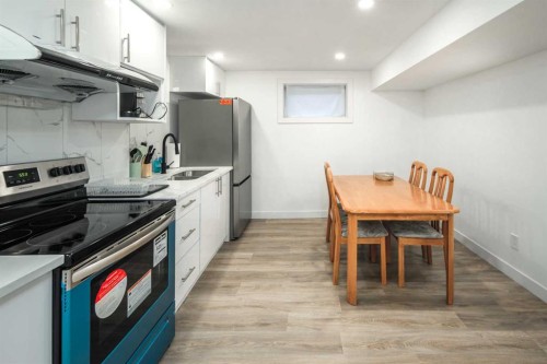 4216 Brisebois Drive Nw, Calgary, AB - Indoor