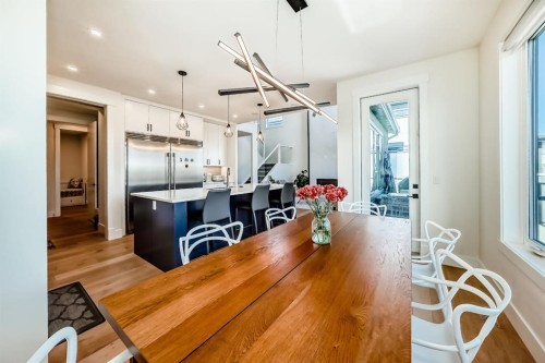 76 Rock Lake View Nw, Calgary, AB - Indoor