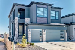 76 ROCK LAKE View NW Calgary, AB T3G 0E9