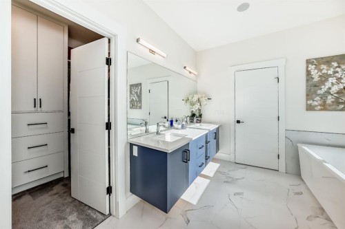 76 Rock Lake View Nw, Calgary, AB - Indoor