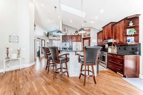 33 Boulder Creek Manor Se, Langdon, AB - Indoor