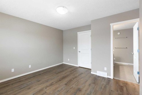 98 Nolanfield Road Nw, Calgary, AB - Indoor Photo Showing Other Room
