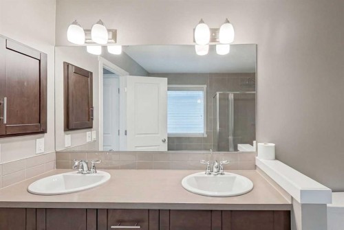 98 Nolanfield Road Nw, Calgary, AB - Indoor Photo Showing Bathroom