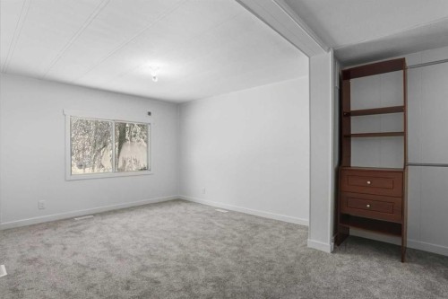 8 29415  Range Rd 52, Rural Mountain View County, AB - Indoor Photo Showing Other Room