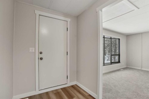 8 29415  Range Rd 52, Rural Mountain View County, AB - Indoor Photo Showing Other Room