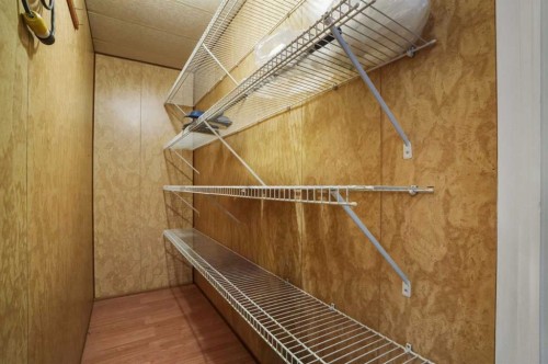 8 29415  Range Rd 52, Rural Mountain View County, AB - Indoor