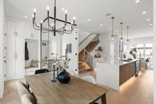 456 22 Avenue Nw, Calgary, AB - Indoor