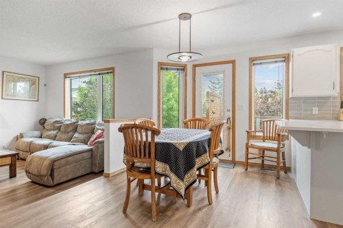 39 Arbour Wood Close Nw, Calgary, AB - Indoor