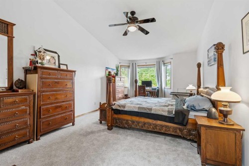 39 Arbour Wood Close Nw, Calgary, AB - Indoor Photo Showing Bedroom
