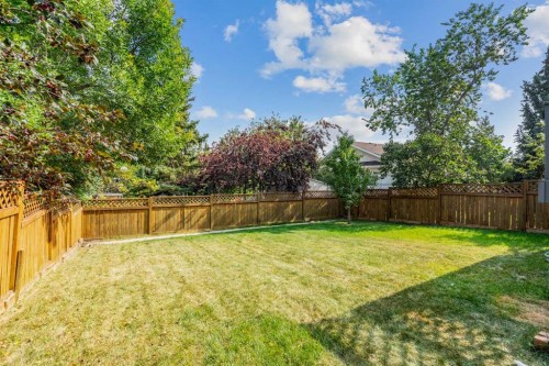 39 Arbour Wood Close Nw, Calgary, AB - Outdoor With Backyard