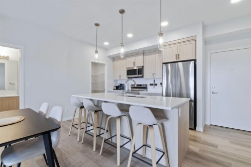 1411-220 Seton Grove Se, Calgary, AB - Indoor