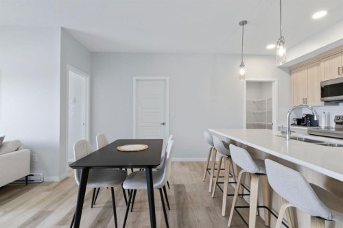 1411-220 Seton Grove Se, Calgary, AB - Indoor