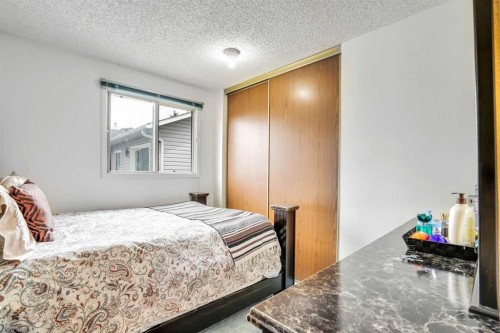 43 Falshire Close Ne, Calgary, AB - Indoor Photo Showing Bedroom