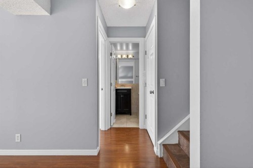 8005 Ranchview Drive Nw, Calgary, AB - Indoor Photo Showing Other Room