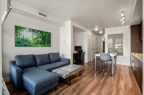451-222 Riverfront Avenue Sw, Calgary, AB - Indoor Photo Showing Living Room