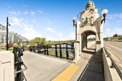 451-222 Riverfront Avenue Sw, Calgary, AB - Outdoor