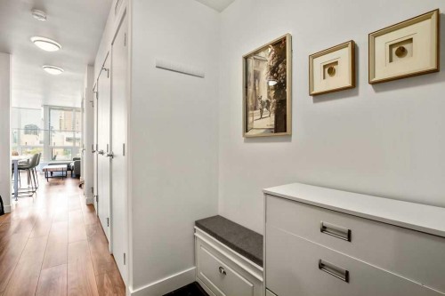 451-222 Riverfront Avenue Sw, Calgary, AB - Indoor Photo Showing Other Room