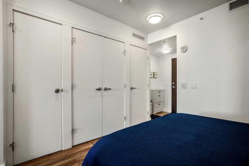 451-222 Riverfront Avenue Sw, Calgary, AB - Indoor Photo Showing Bedroom
